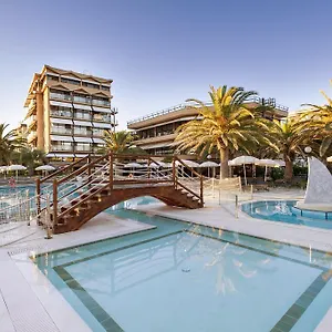 hotel-caesar.it-tuscanyhotel.com/